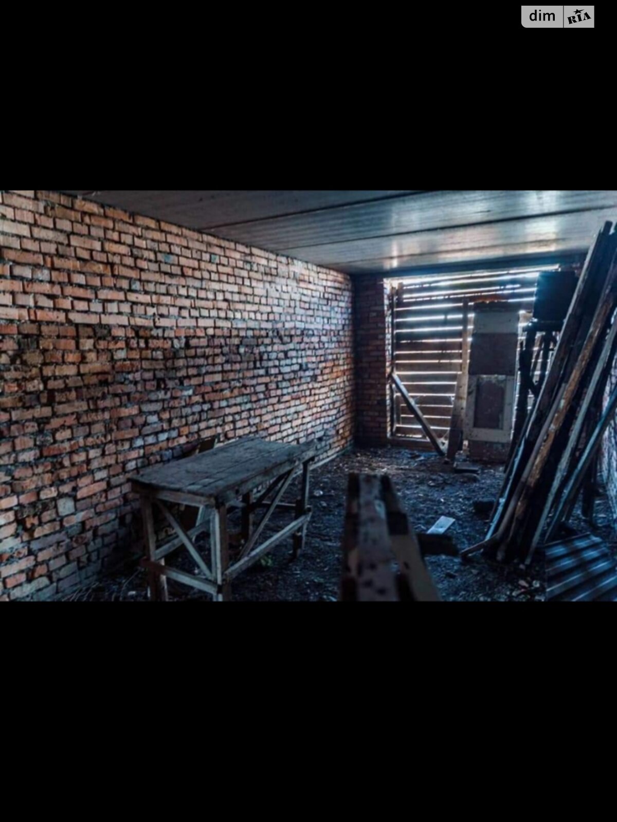 двоповерховий будинок, 300 кв. м, цегла. Продаж у Полянах фото 1 двоповерховий будинок, 300 кв. м, цегла. Продаж у Полянах фото 1