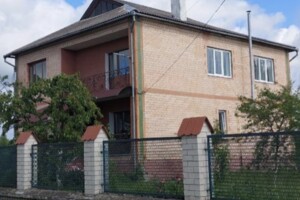 двухэтажный дом с гаражом, 198 кв. м, кирпич. Продажа в Понинке фото 2