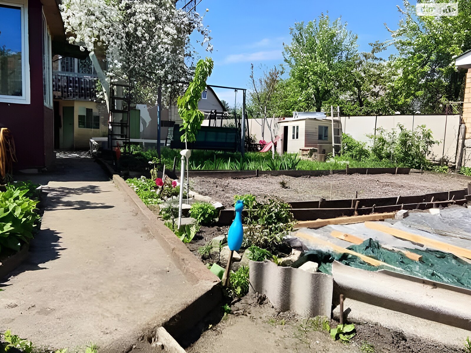 триповерховий будинок бесідка, 162.7 кв. м, кирпич. Продаж у Пороскотені фото 1 триповерховий будинок бесідка, 162.7 кв. м, кирпич. Продаж у Пороскотені фото 1