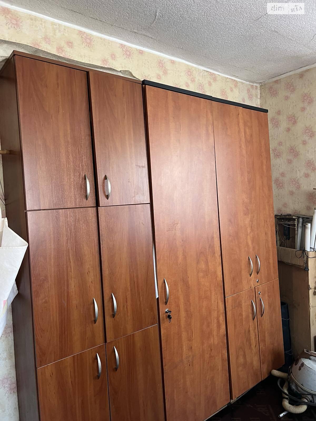 трехэтажный дом с верандой, 90 кв. м, кирпич. Продажа в Пороскотени фото 1 трехэтажный дом с верандой, 90 кв. м, кирпич. Продажа в Пороскотени фото 1