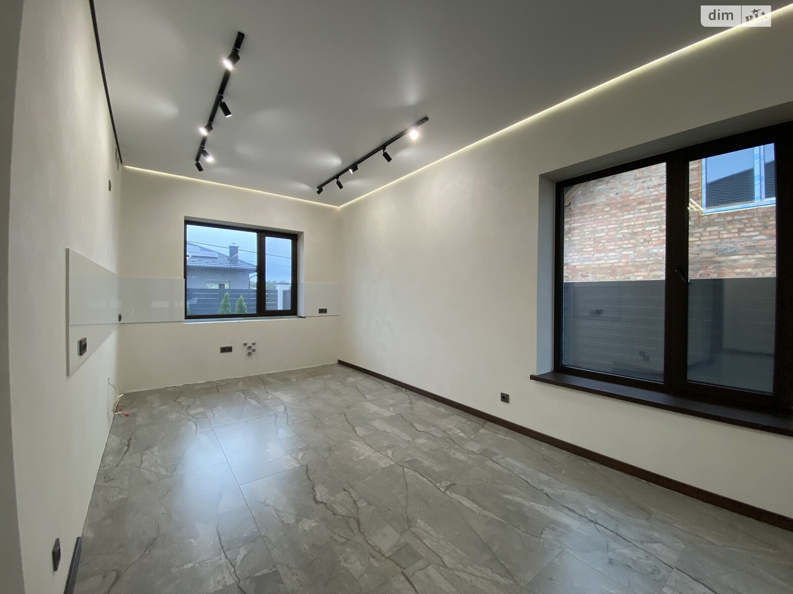 одноэтажный дом, 112 кв. м, кирпич. Продажа в Прибужскому фото 1