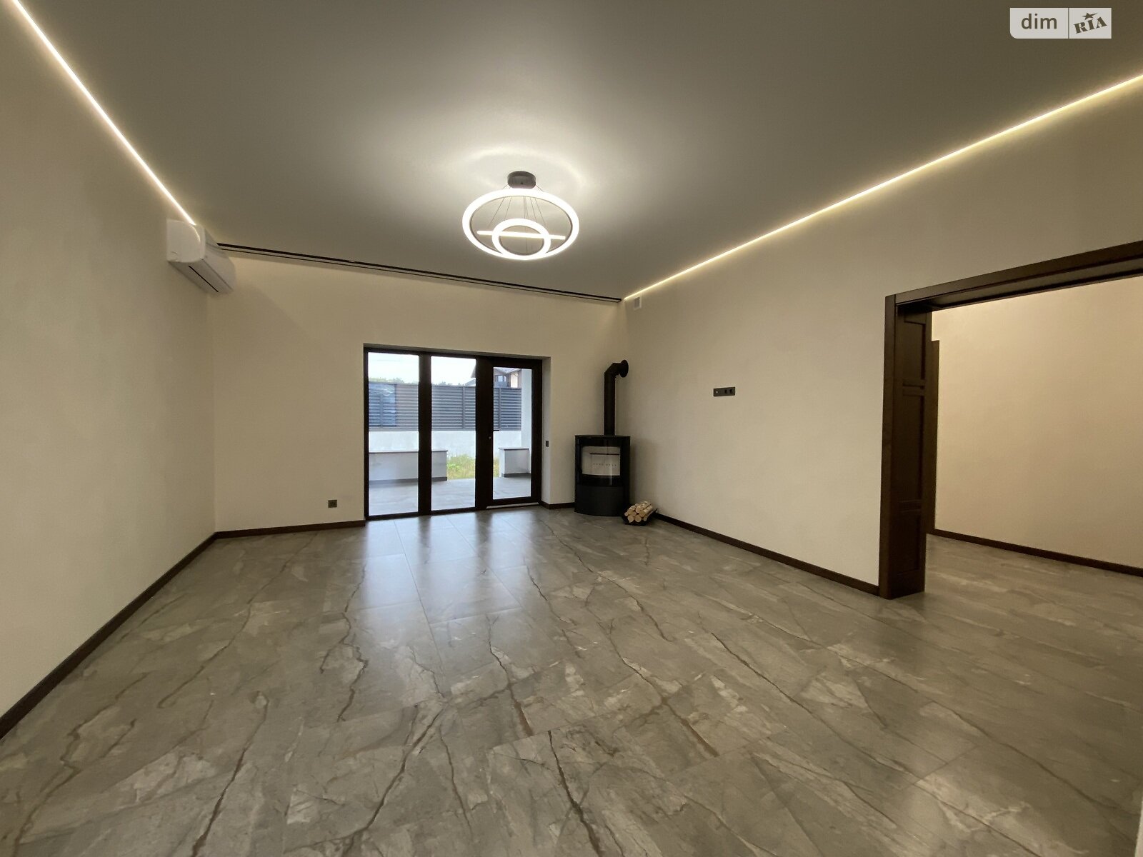 одноэтажный дом, 112 кв. м, кирпич. Продажа в Прибужскому фото 1