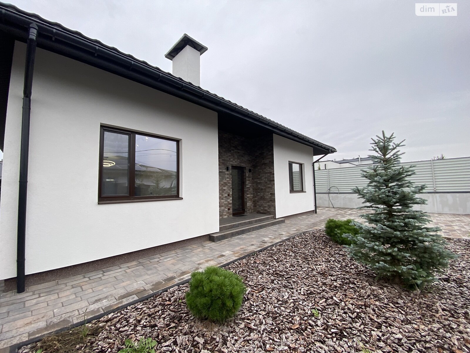 одноэтажный дом, 112 кв. м, кирпич. Продажа в Прибужскому фото 1