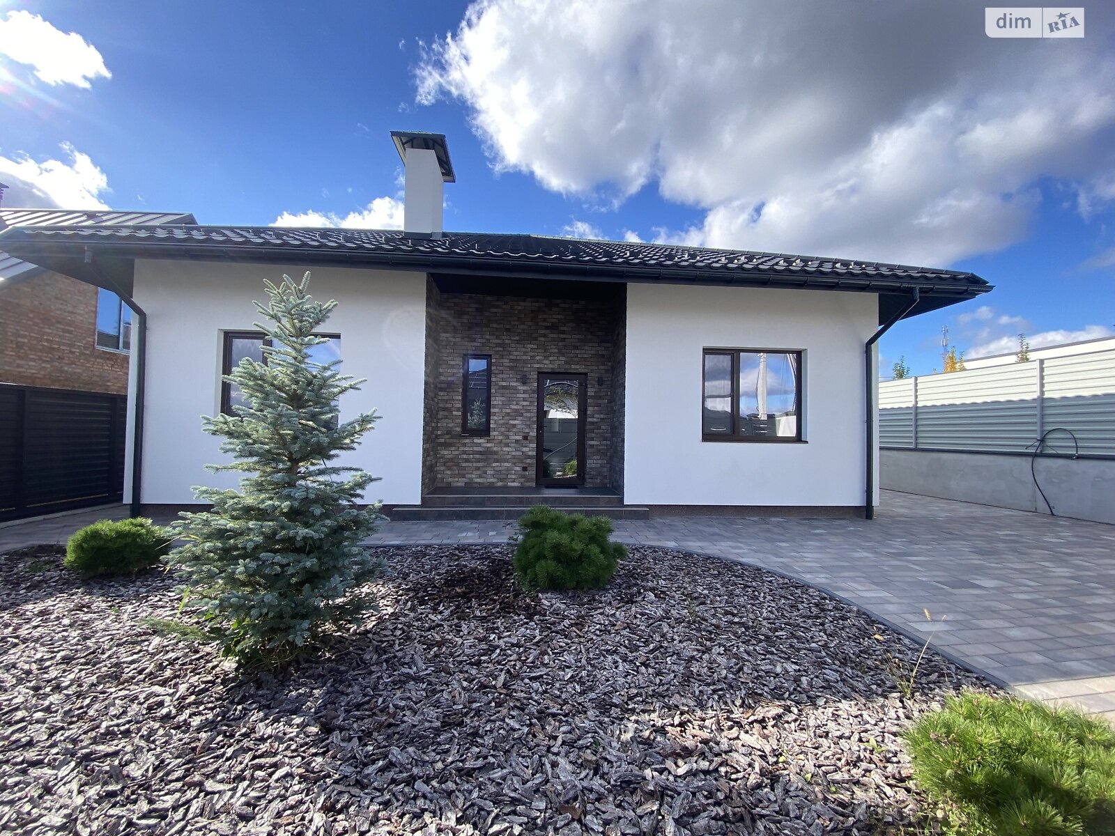 одноэтажный дом, 112 кв. м, кирпич. Продажа в Прибужскому фото 1