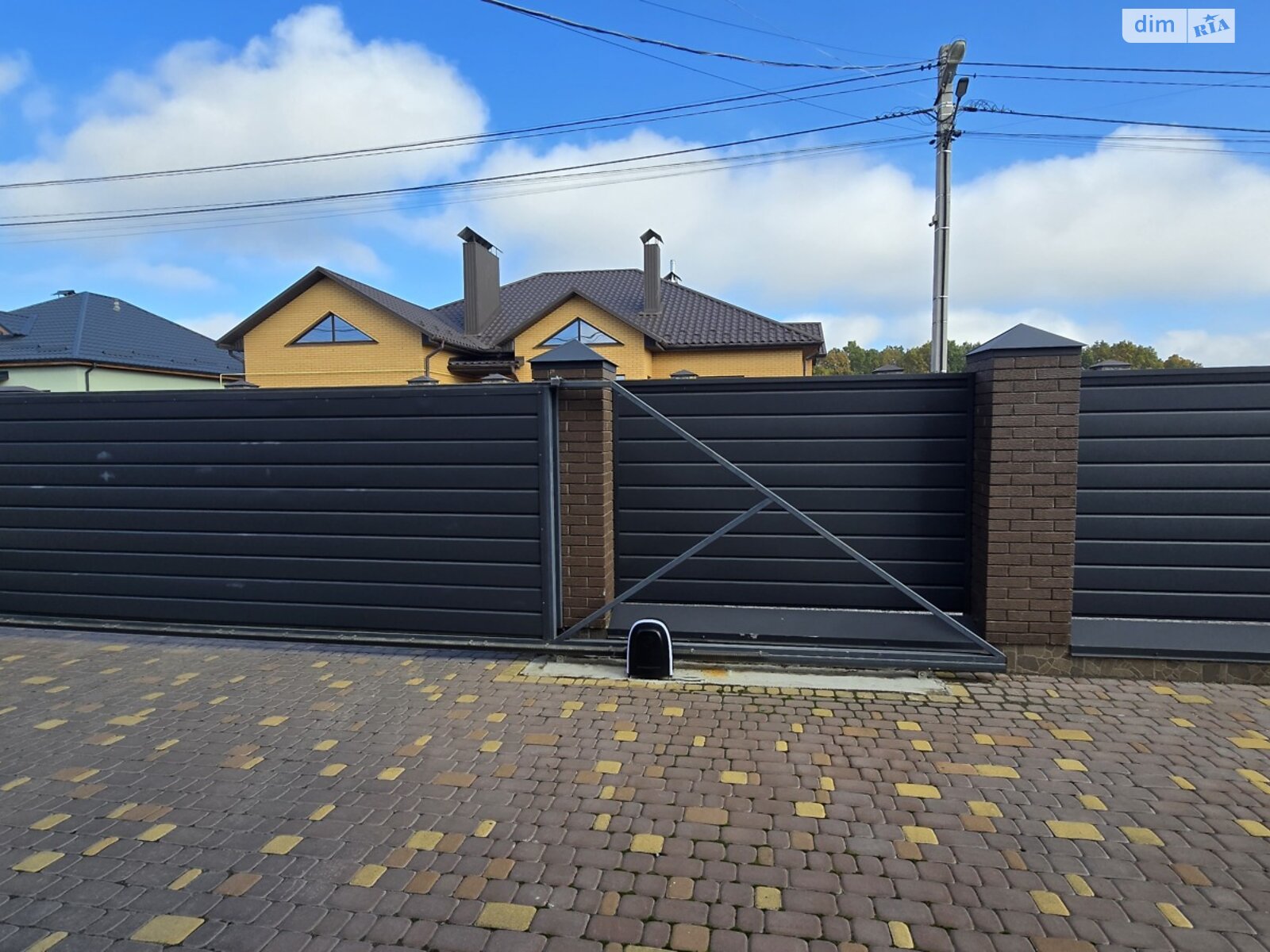 двоповерховий будинок з верандою, 298.8 кв. м, цегла. Продаж у Бохониках фото 1 двоповерховий будинок з верандою, 298.8 кв. м, цегла. Продаж у Бохониках фото 1