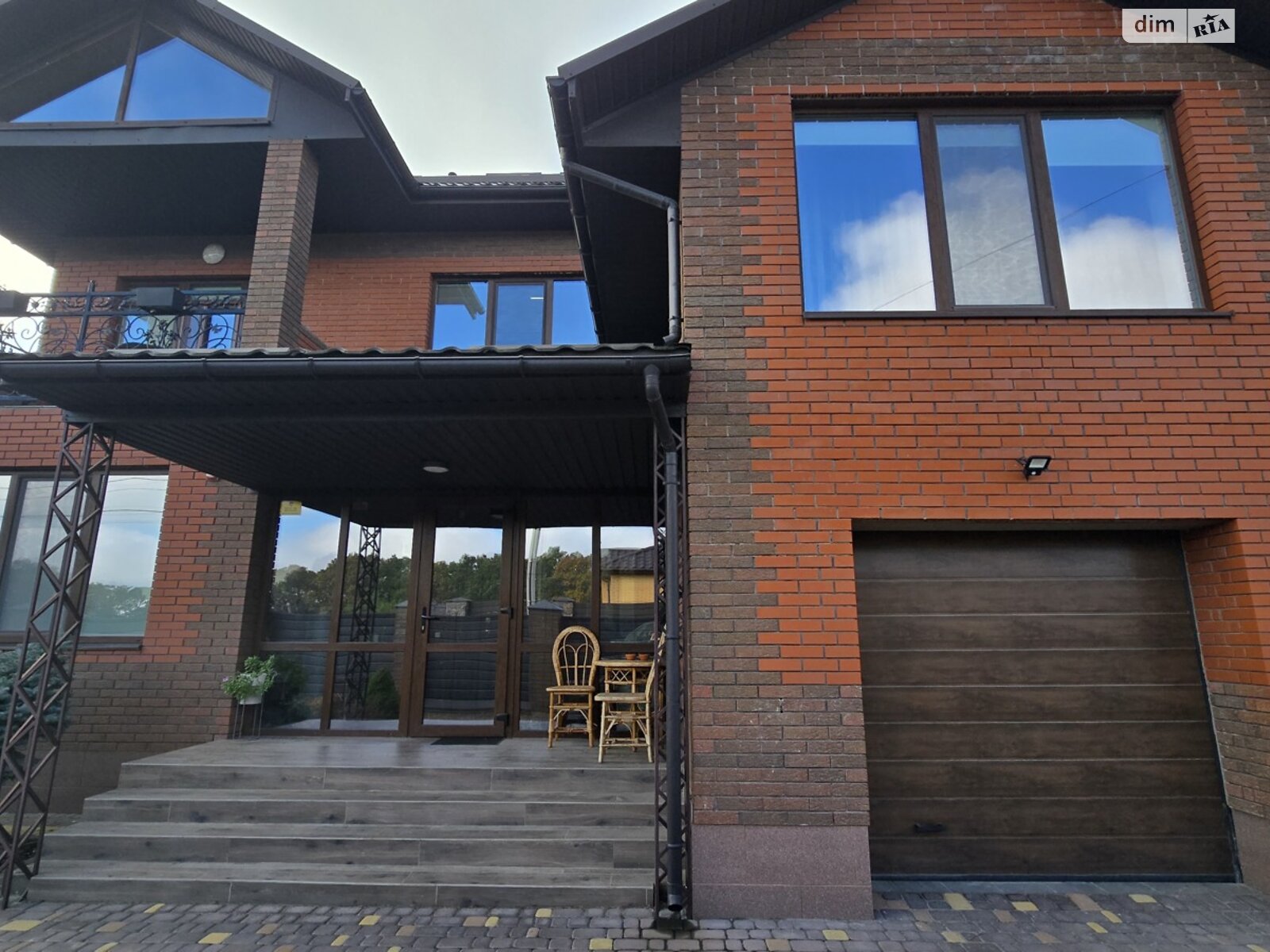 двоповерховий будинок з верандою, 298.8 кв. м, цегла. Продаж у Бохониках фото 1 двоповерховий будинок з верандою, 298.8 кв. м, цегла. Продаж у Бохониках фото 1