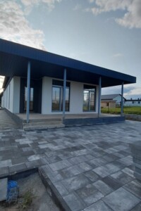 одноэтажный дом, 100 кв. м, кирпич. Продажа в Прибужскому фото 2