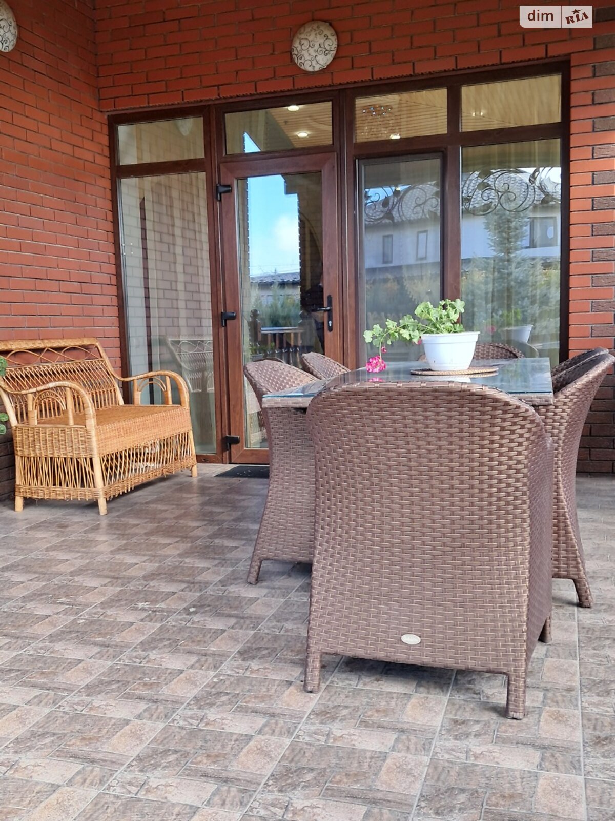 двоповерховий будинок з ремонтом, 300 кв. м, цегла. Продаж в Прибузькому, район Слов’янка фото 1