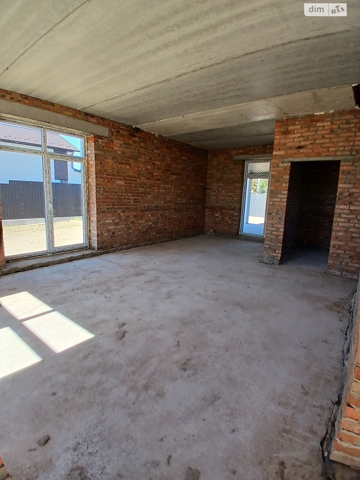 двухэтажный дом, 130 кв. м, кирпич. Продажа в Прибужскому фото 1