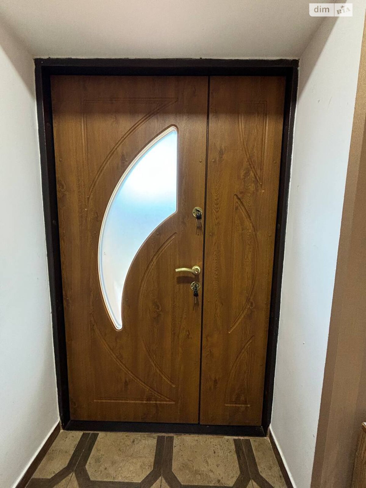 двоповерховий будинок з гаражем, 301.3 кв. м, кирпич. Продаж у Прибузькому фото 1