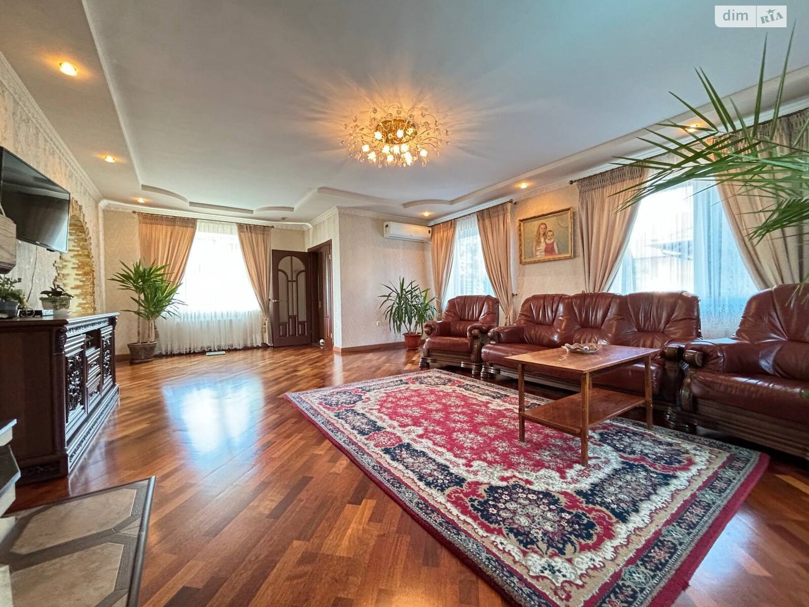 двоповерховий будинок з гаражем, 301.3 кв. м, кирпич. Продаж у Прибузькому фото 1