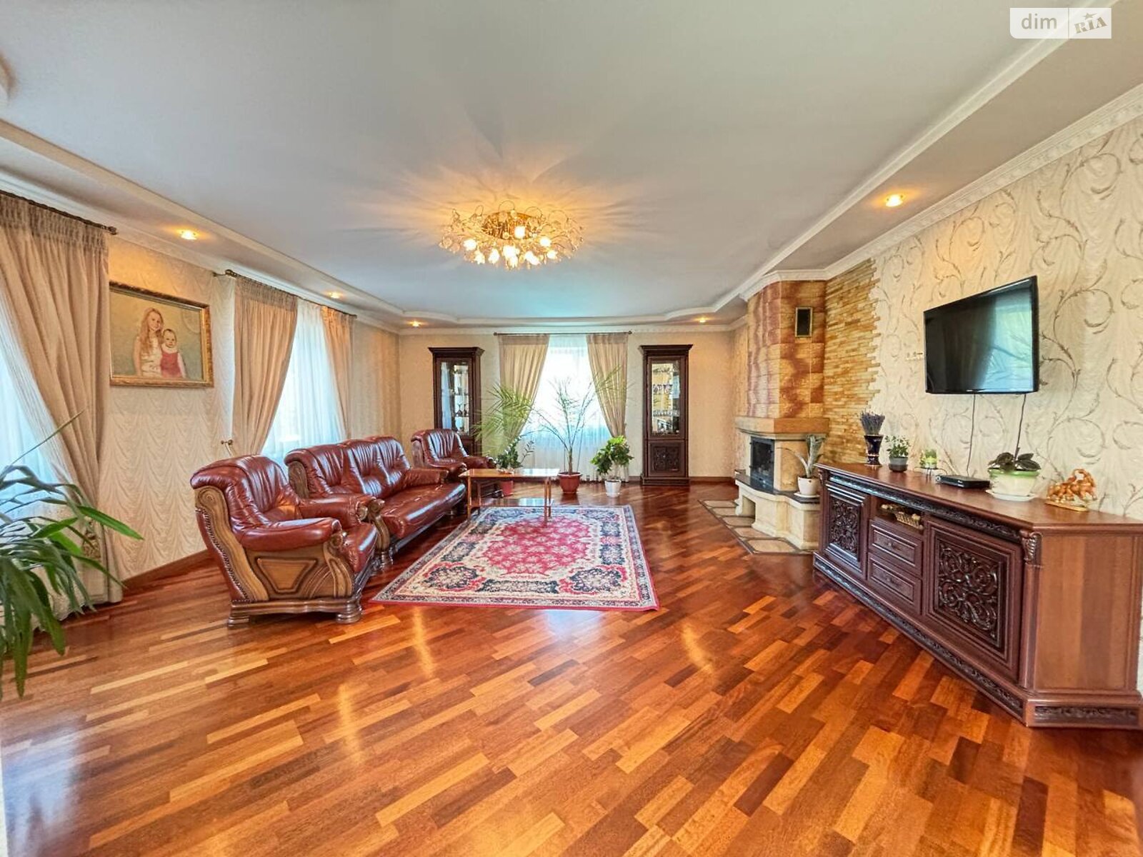 двоповерховий будинок з гаражем, 301.3 кв. м, кирпич. Продаж у Прибузькому фото 1