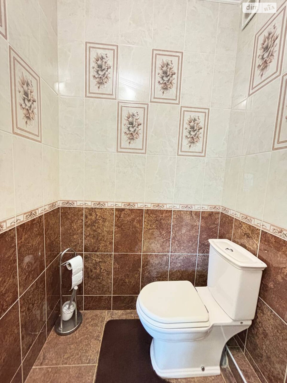 двоповерховий будинок з гаражем, 301.3 кв. м, кирпич. Продаж у Прибузькому фото 1