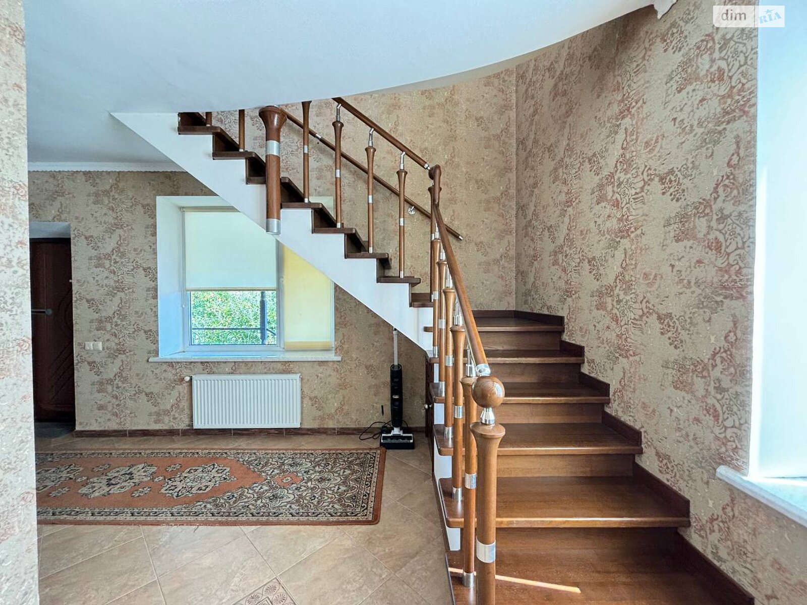 двоповерховий будинок з гаражем, 301.3 кв. м, кирпич. Продаж у Прибузькому фото 1