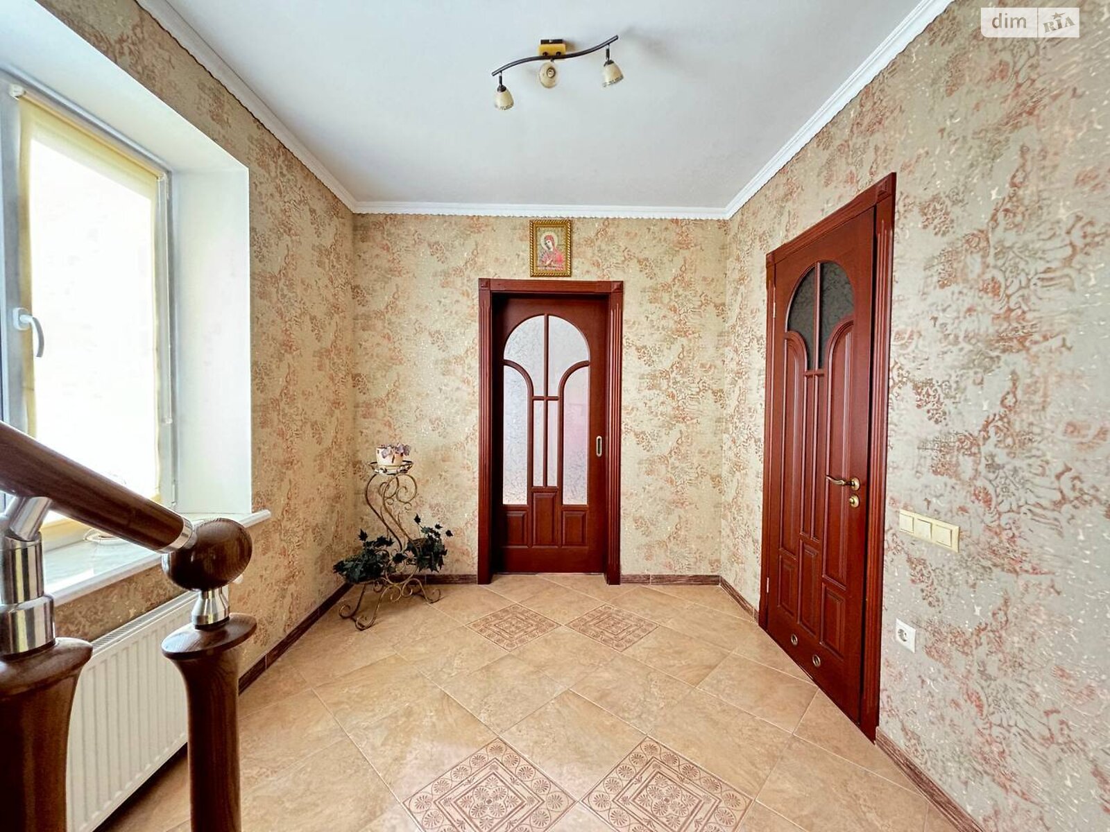 двоповерховий будинок з гаражем, 301.3 кв. м, кирпич. Продаж у Прибузькому фото 1