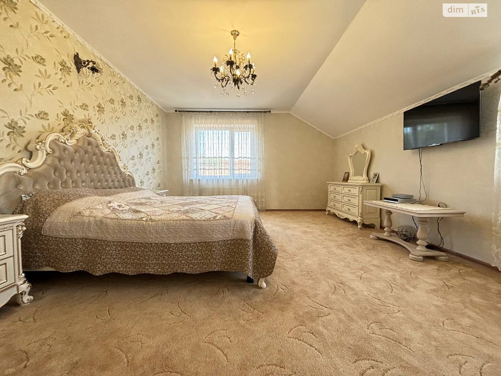 двоповерховий будинок з гаражем, 301.3 кв. м, кирпич. Продаж у Прибузькому фото 1