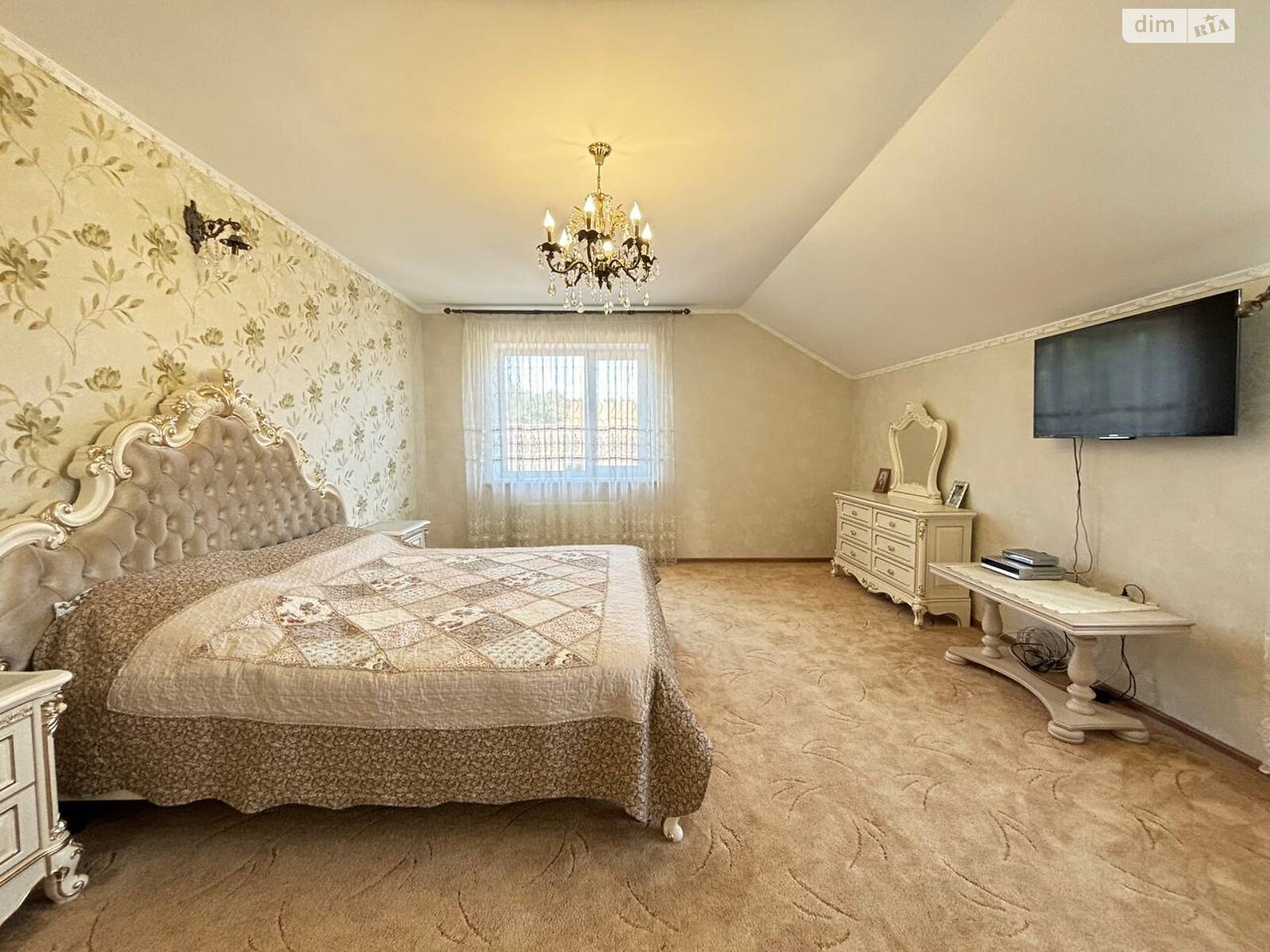 двоповерховий будинок з гаражем, 301.3 кв. м, кирпич. Продаж у Прибузькому фото 1