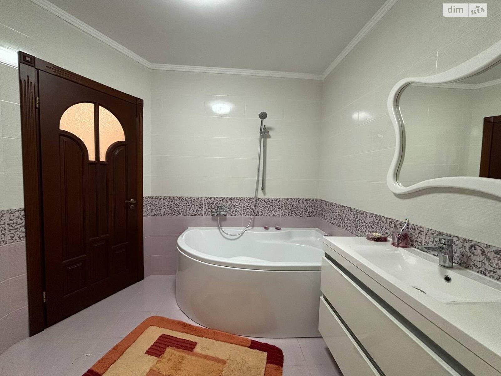 двоповерховий будинок з гаражем, 301.3 кв. м, кирпич. Продаж у Прибузькому фото 1