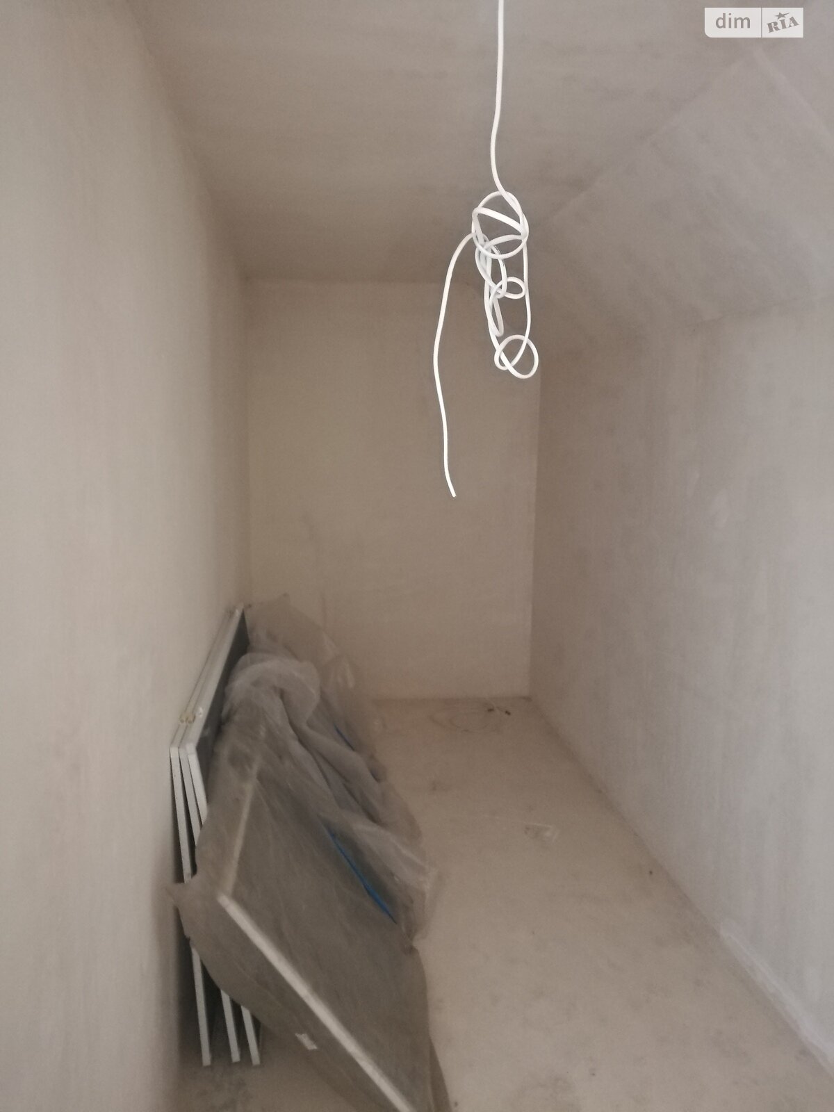 двухэтажный дом с балконом, 135 кв. м, шлакоблок. Продажа в Прилиманском фото 1