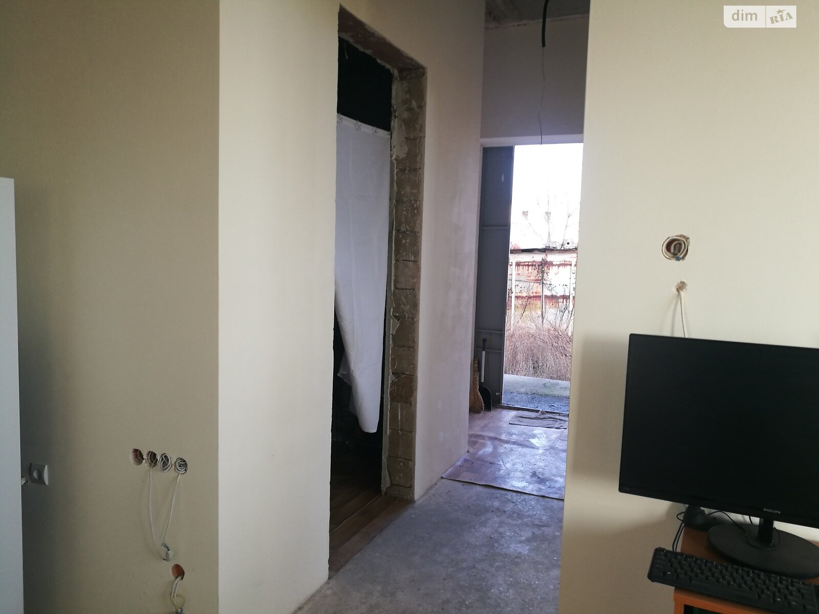 двухэтажный дом с балконом, 135 кв. м, шлакоблок. Продажа в Прилиманском фото 1