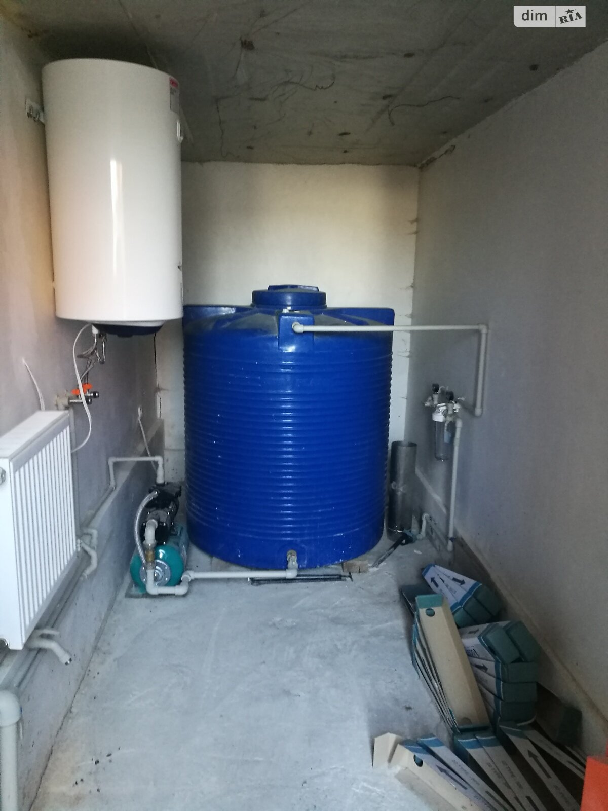 двухэтажный дом с балконом, 135 кв. м, шлакоблок. Продажа в Прилиманском фото 1