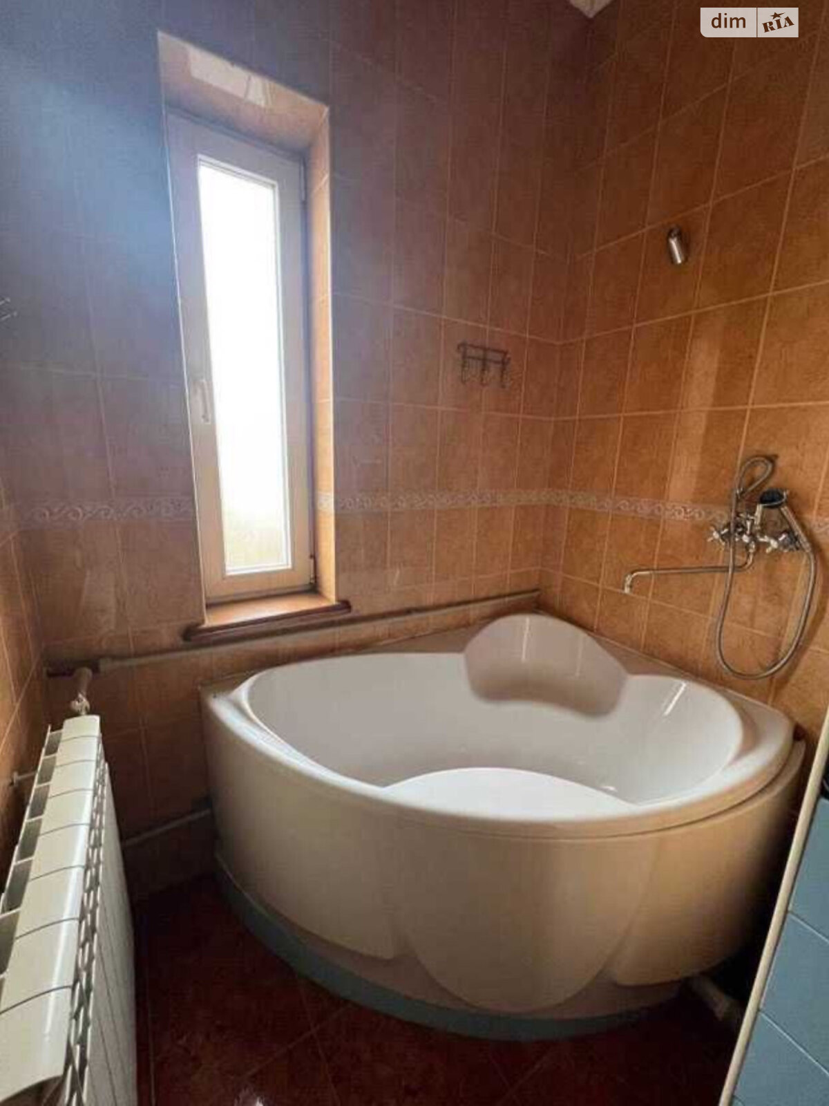 трехэтажный дом, 245 кв. м, кирпич силикатный. Продажа в Прилиманском фото 1 трехэтажный дом, 245 кв. м, кирпич силикатный. Продажа в Прилиманском фото 1