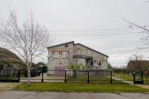 двухэтажный дом с гаражом, 280 кв. м, кирпич. Продажа в Приволчанском фото 2