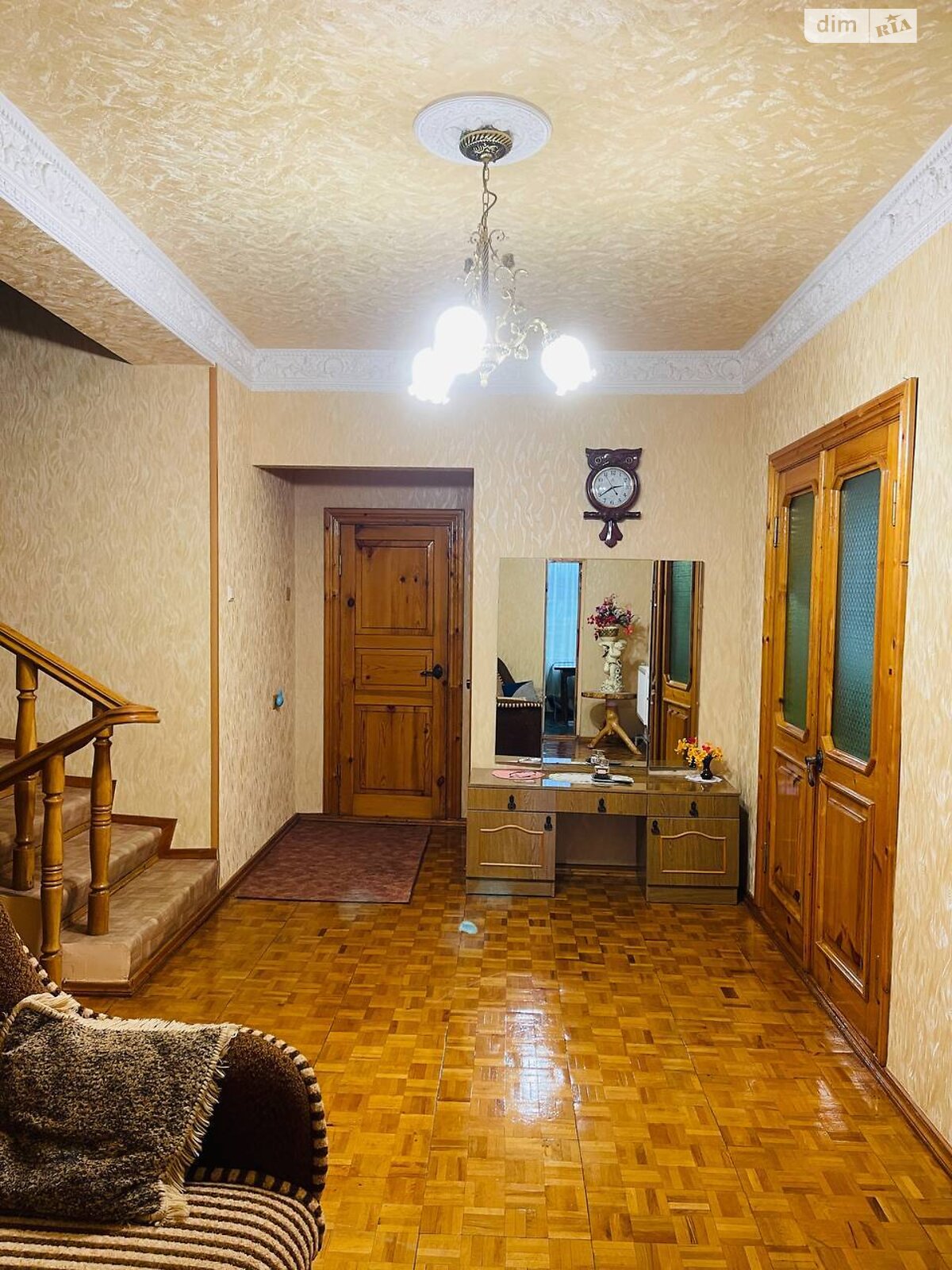двухэтажный дом с гаражом, 280 кв. м, кирпич. Продажа в Приволчанском фото 1