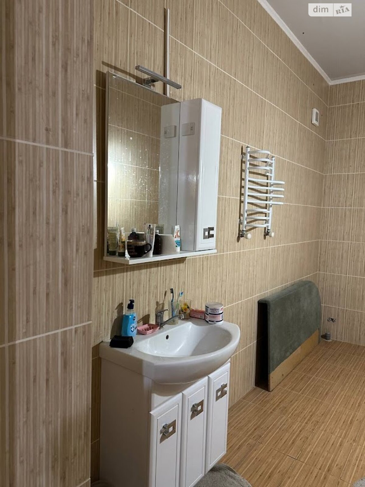 двухэтажный дом с отоплением, 213.5 кв. м, дерево и кирпич. Продажа в Проточах фото 1 двухэтажный дом с отоплением, 213.5 кв. м, дерево и кирпич. Продажа в Проточах фото 1