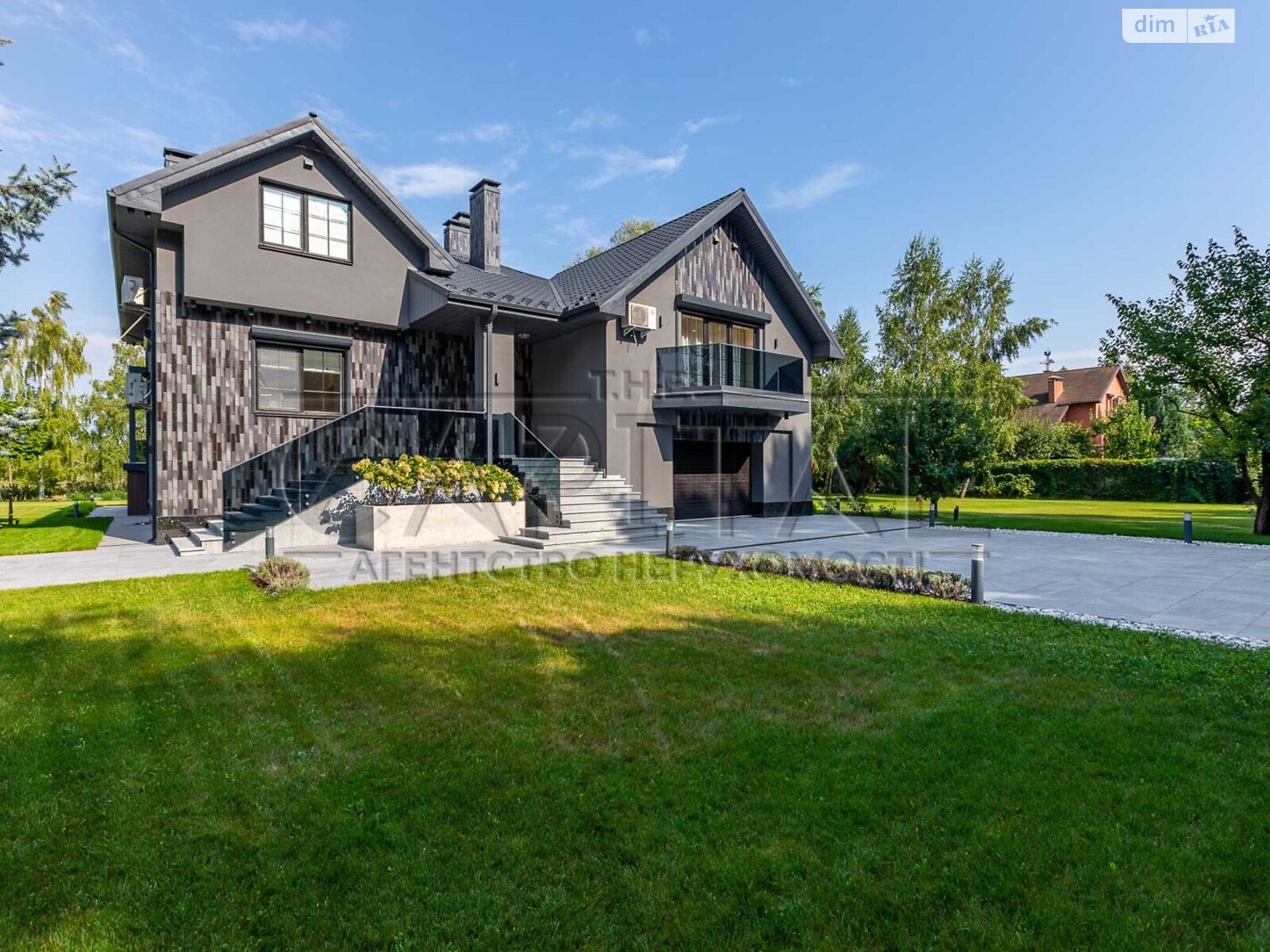 триповерховий будинок з верандою, 299.6 кв. м, цегла. Продаж у Воронькові фото 1 триповерховий будинок з верандою, 299.6 кв. м, цегла. Продаж у Воронькові фото 1