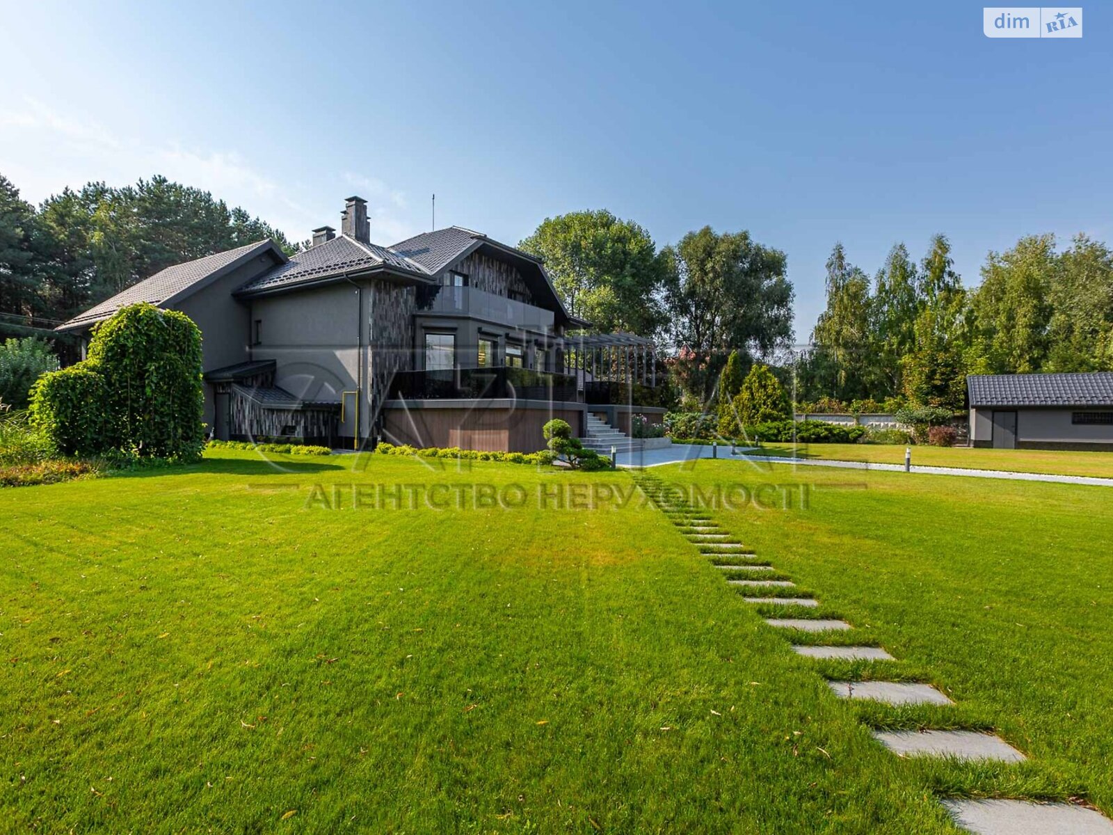 триповерховий будинок з верандою, 299.6 кв. м, цегла. Продаж у Воронькові фото 1 триповерховий будинок з верандою, 299.6 кв. м, цегла. Продаж у Воронькові фото 1