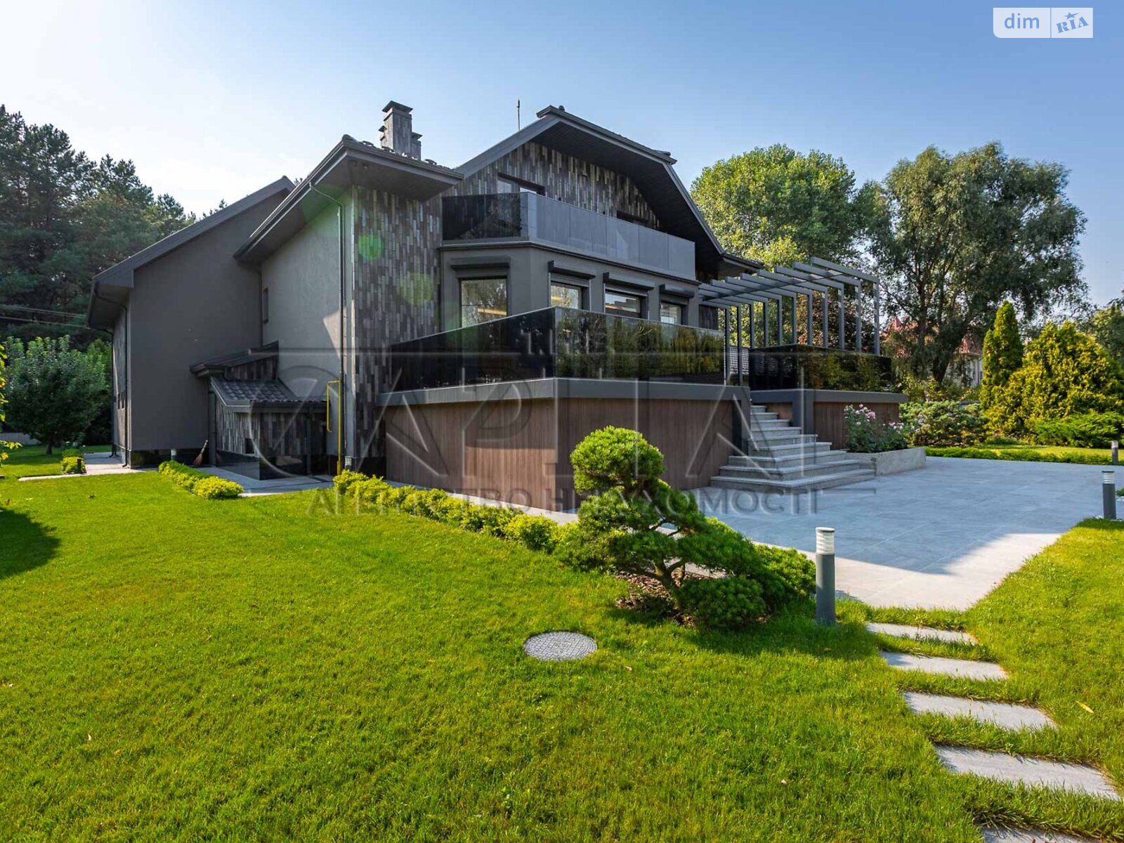 триповерховий будинок з верандою, 299.6 кв. м, цегла. Продаж у Воронькові фото 1 триповерховий будинок з верандою, 299.6 кв. м, цегла. Продаж у Воронькові фото 1