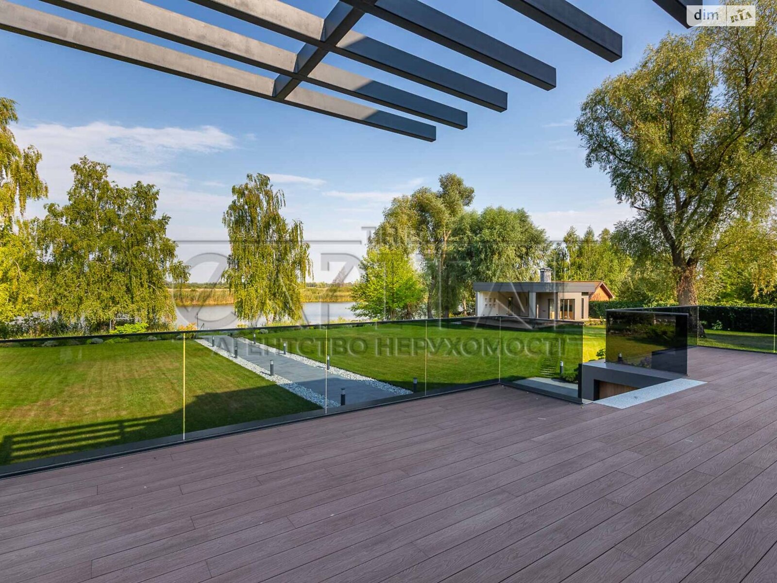 триповерховий будинок з верандою, 299.6 кв. м, цегла. Продаж у Воронькові фото 1 триповерховий будинок з верандою, 299.6 кв. м, цегла. Продаж у Воронькові фото 1