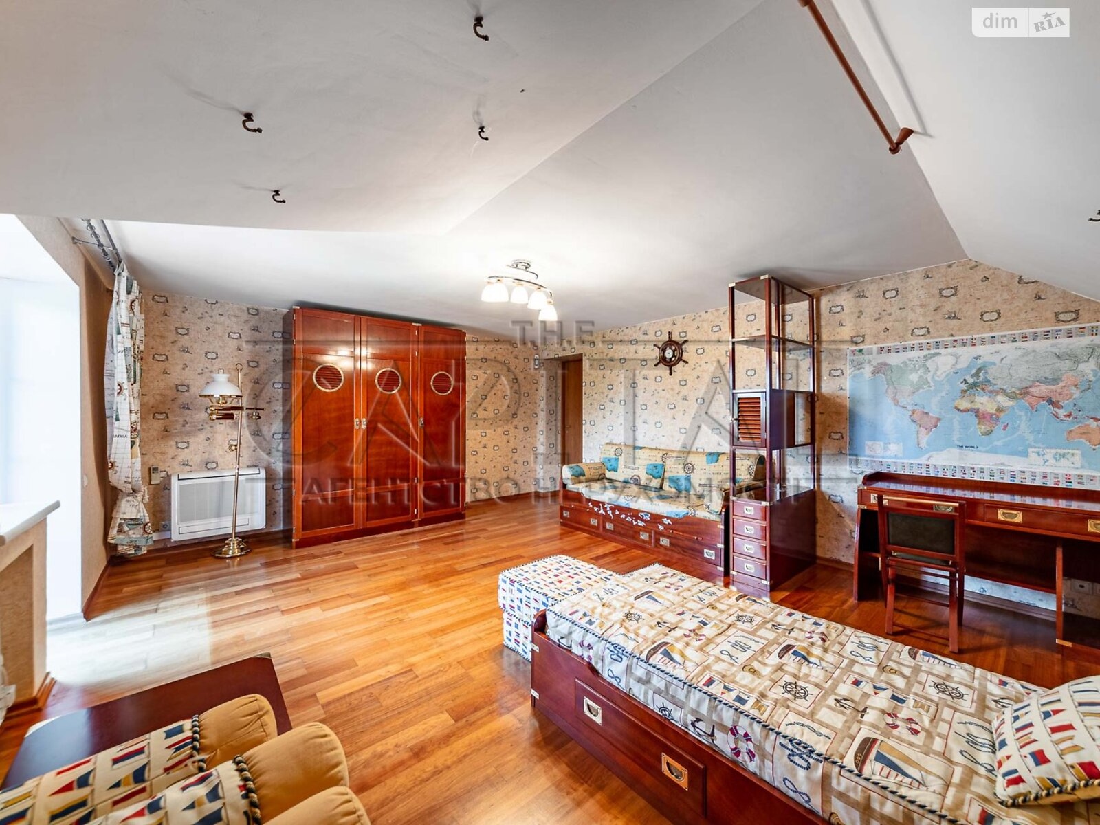 триповерховий будинок з верандою, 299.6 кв. м, цегла. Продаж у Воронькові фото 1 триповерховий будинок з верандою, 299.6 кв. м, цегла. Продаж у Воронькові фото 1