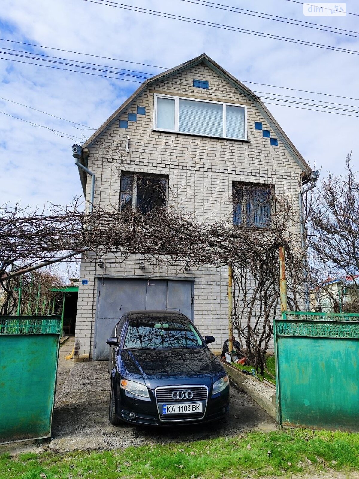 трехэтажный дом с гаражом, 130 кв. м, кирпич. Продажа в Процеве фото 1 трехэтажный дом с гаражом, 130 кв. м, кирпич. Продажа в Процеве фото 1