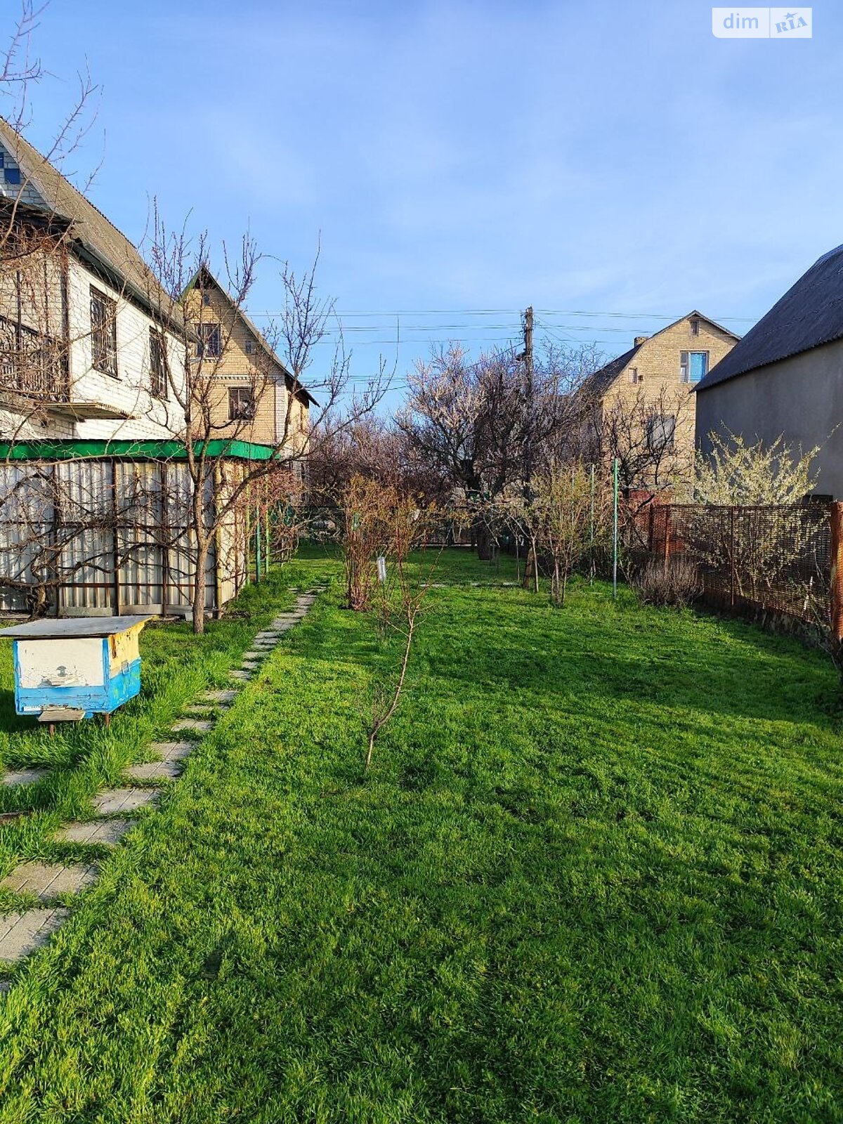 трехэтажный дом с гаражом, 130 кв. м, кирпич. Продажа в Процеве фото 1 трехэтажный дом с гаражом, 130 кв. м, кирпич. Продажа в Процеве фото 1