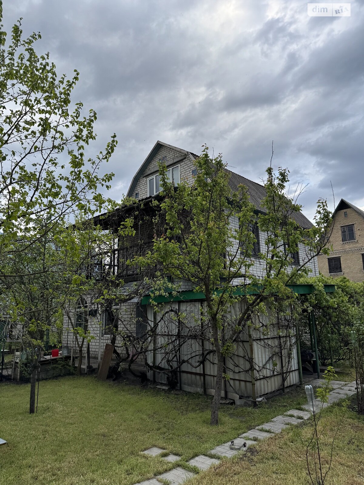 трехэтажный дом с гаражом, 130 кв. м, кирпич. Продажа в Процеве фото 1 трехэтажный дом с гаражом, 130 кв. м, кирпич. Продажа в Процеве фото 1