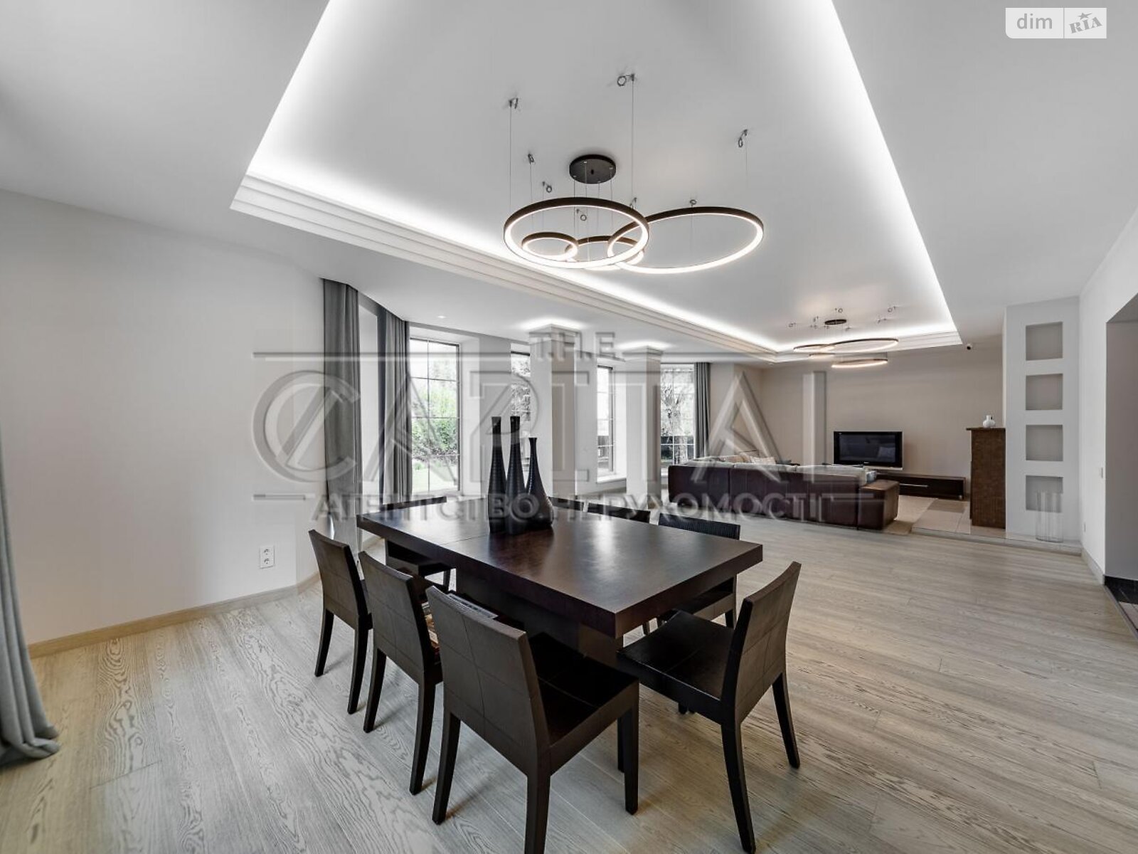 триповерховий будинок з гаражем, 299.6 кв. м, цегла. Продаж у Воронівці фото 1 триповерховий будинок з гаражем, 299.6 кв. м, цегла. Продаж у Воронівці фото 1