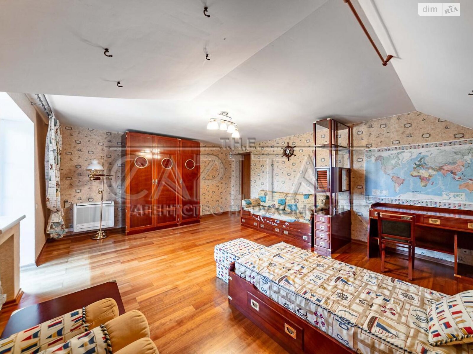 триповерховий будинок з гаражем, 299.6 кв. м, цегла. Продаж у Воронівці фото 1 триповерховий будинок з гаражем, 299.6 кв. м, цегла. Продаж у Воронівці фото 1