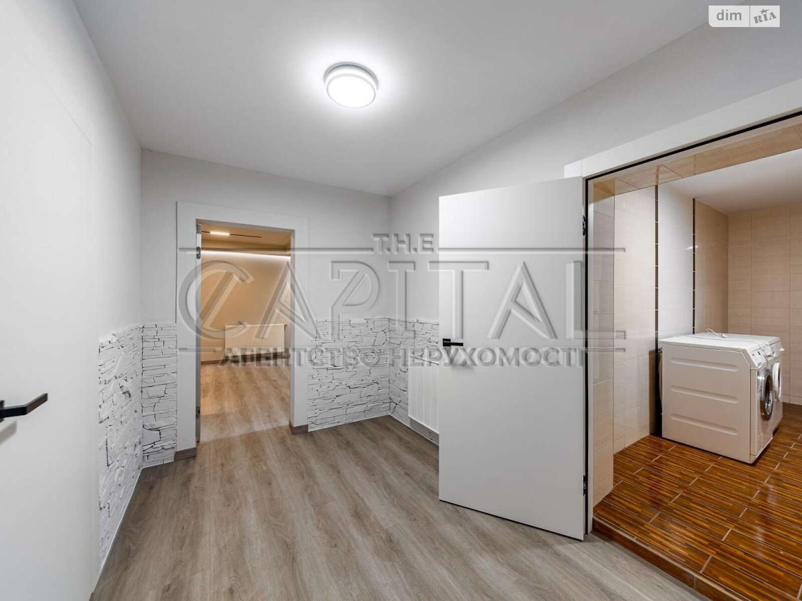 триповерховий будинок з гаражем, 299.6 кв. м, цегла. Продаж у Воронівці фото 1 триповерховий будинок з гаражем, 299.6 кв. м, цегла. Продаж у Воронівці фото 1