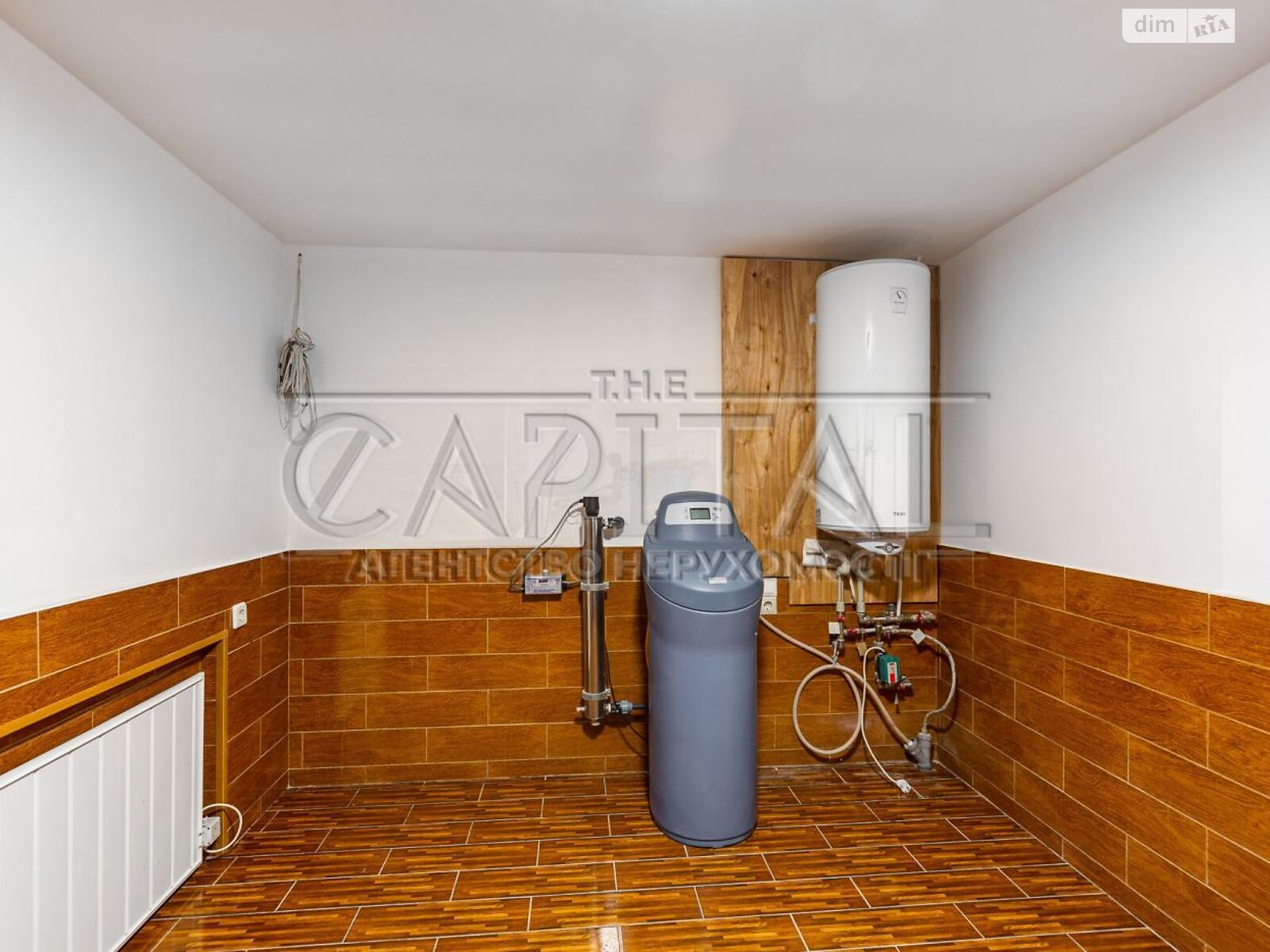 триповерховий будинок з гаражем, 299.6 кв. м, цегла. Продаж у Воронівці фото 1 триповерховий будинок з гаражем, 299.6 кв. м, цегла. Продаж у Воронівці фото 1