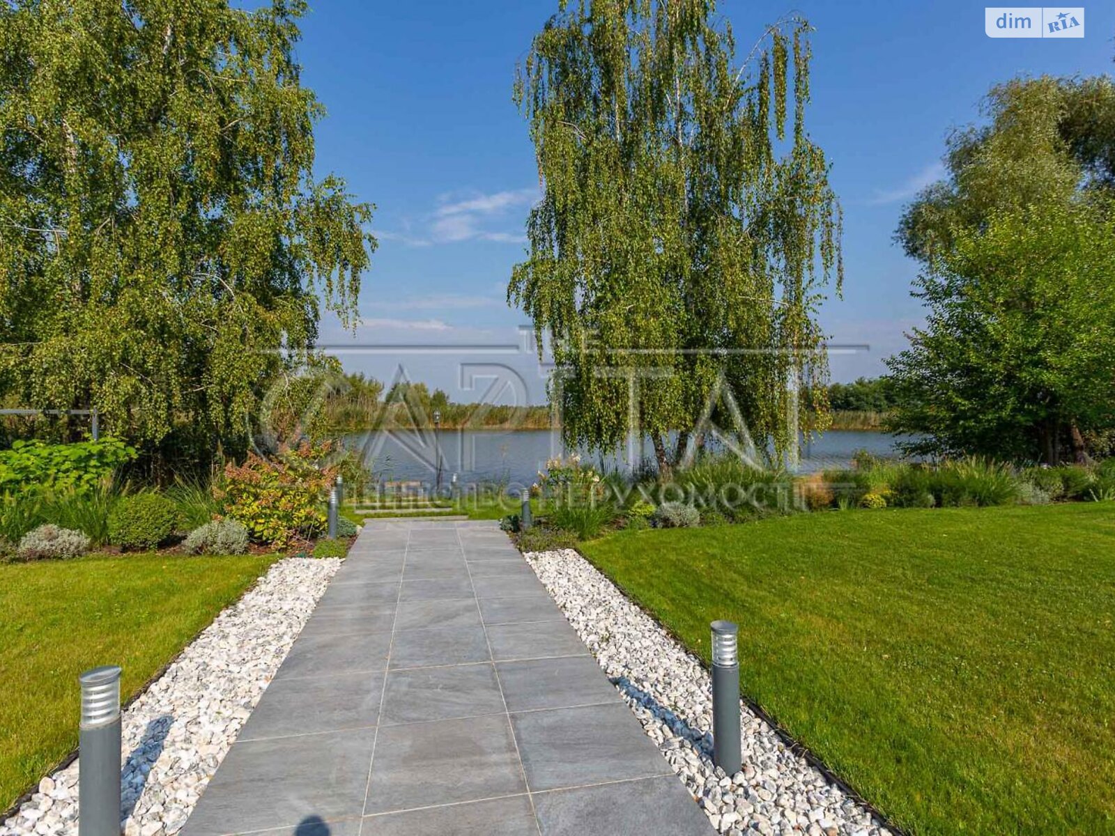 триповерховий будинок з гаражем, 299.6 кв. м, цегла. Продаж у Воронівці фото 1 триповерховий будинок з гаражем, 299.6 кв. м, цегла. Продаж у Воронівці фото 1