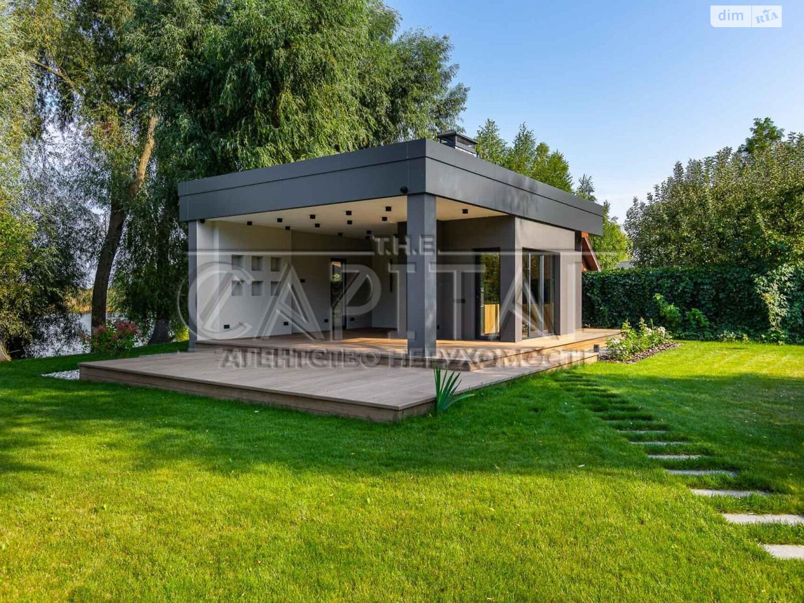 триповерховий будинок з гаражем, 299.6 кв. м, цегла. Продаж у Воронівці фото 1 триповерховий будинок з гаражем, 299.6 кв. м, цегла. Продаж у Воронівці фото 1