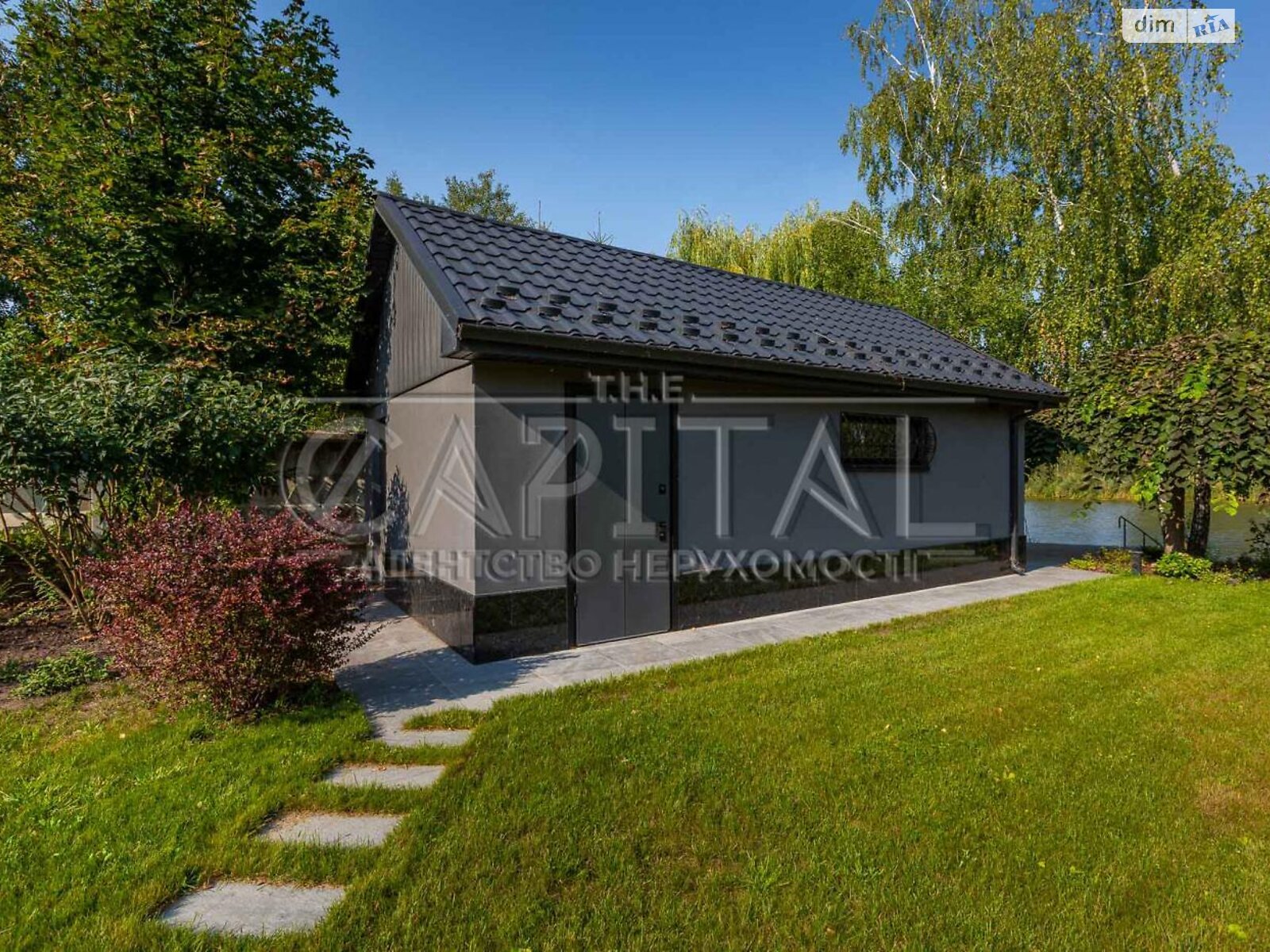 триповерховий будинок з гаражем, 299.6 кв. м, цегла. Продаж у Воронівці фото 1 триповерховий будинок з гаражем, 299.6 кв. м, цегла. Продаж у Воронівці фото 1