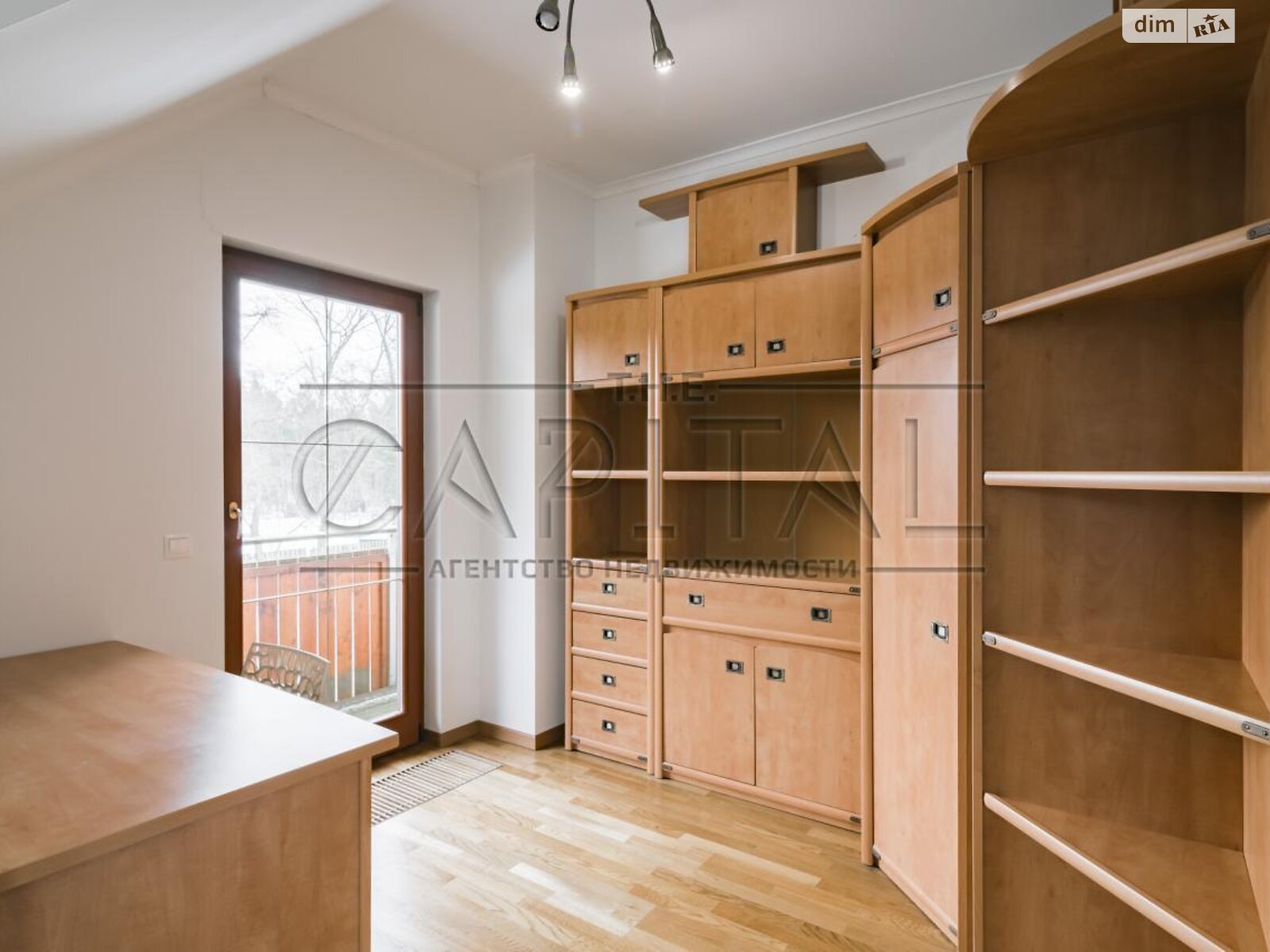 двухэтажный дом с верандой, 245 кв. м, кирпич. Продажа в Процеве фото 1