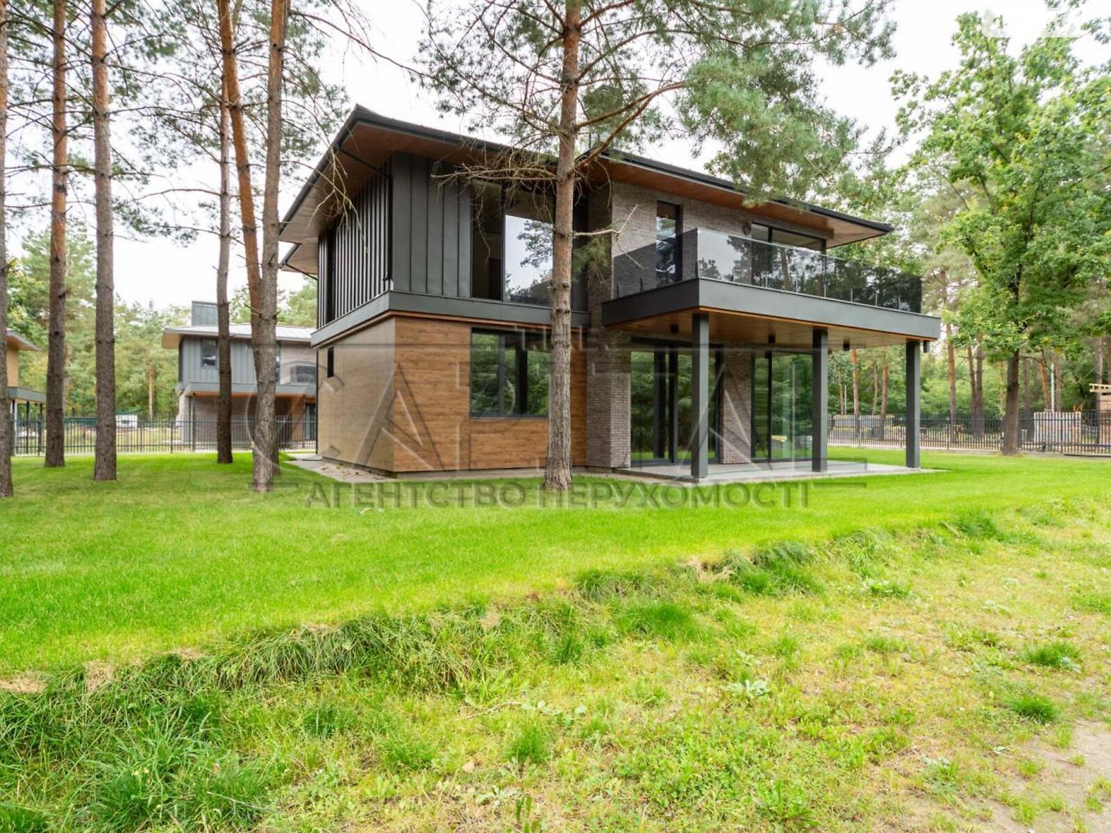 двухэтажный дом, 200.2 кв. м, кирпич. Продажа в Процеве фото 1