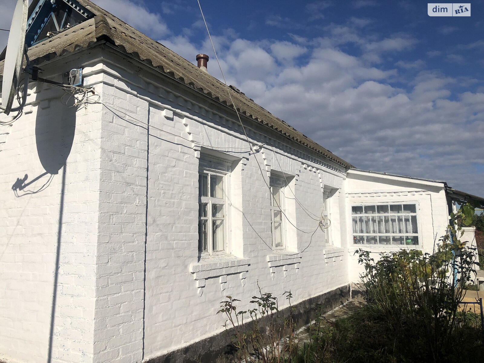 одноэтажный дом с верандой, 59.9 кв. м, кирпич. Продажа в Пугачовке фото 1