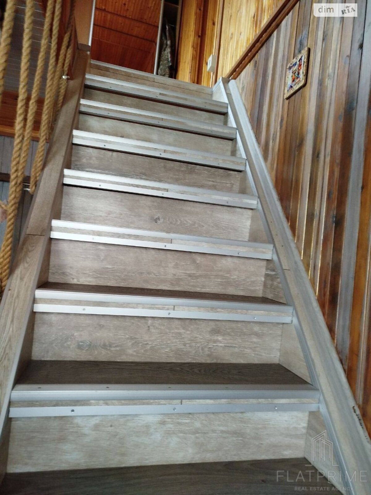 трехэтажный дом с гаражом, 150 кв. м, кирпич. Продажа в Пуховке фото 1 трехэтажный дом с гаражом, 150 кв. м, кирпич. Продажа в Пуховке фото 1