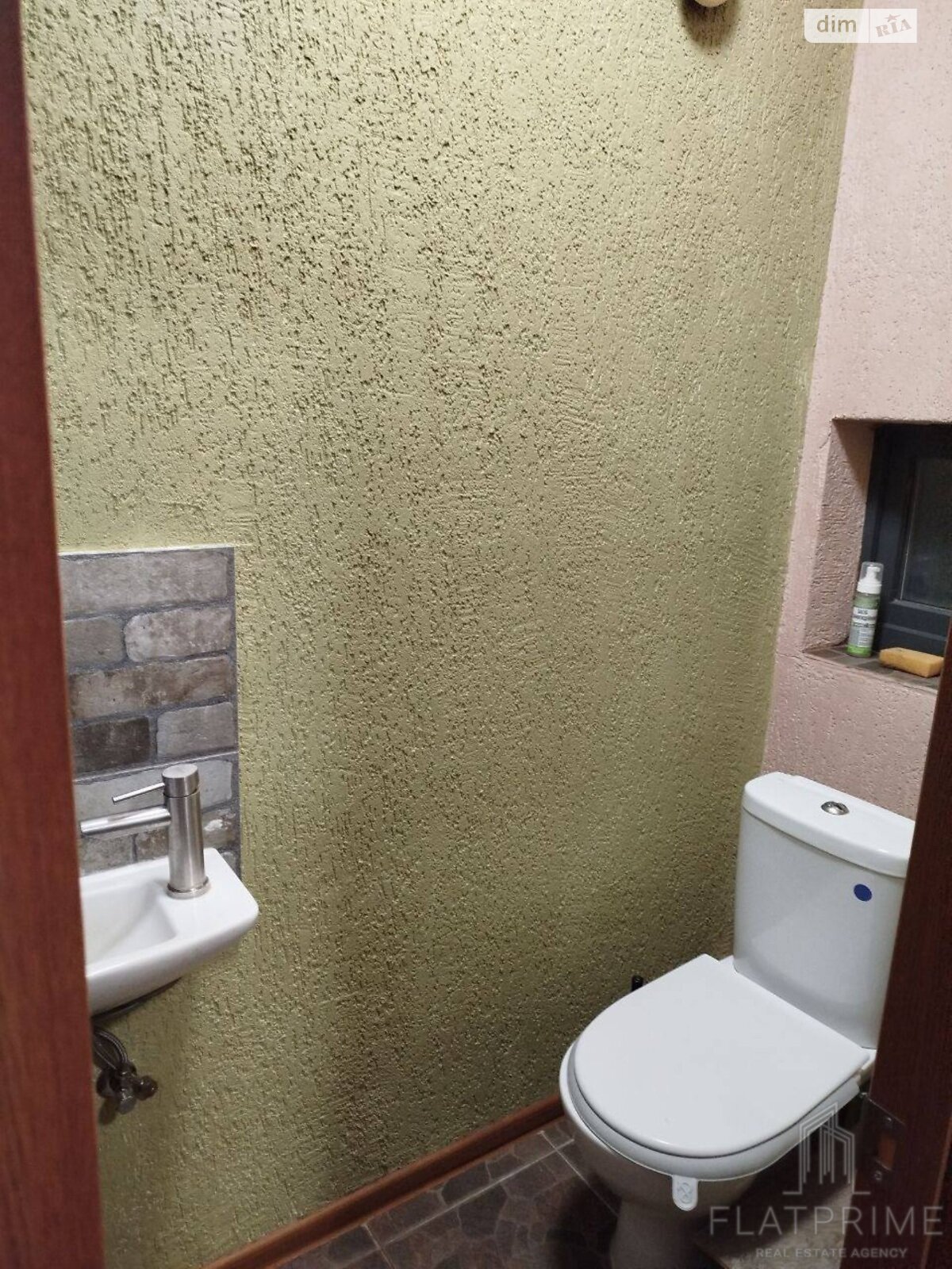 трехэтажный дом с гаражом, 150 кв. м, кирпич. Продажа в Пуховке фото 1 трехэтажный дом с гаражом, 150 кв. м, кирпич. Продажа в Пуховке фото 1