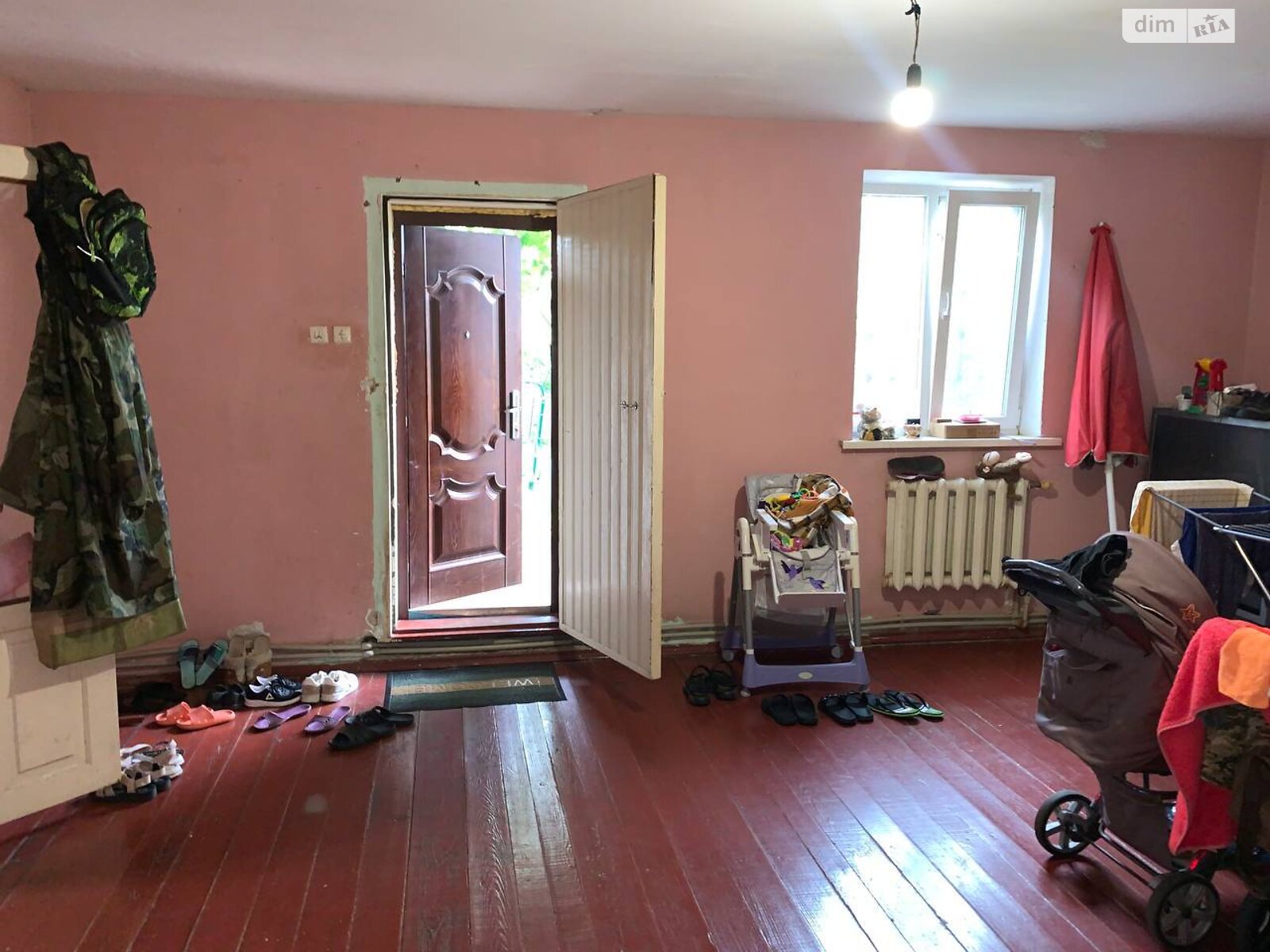 трехэтажный дом с отоплением, 220 кв. м, кирпич. Продажа в Пуховке фото 1